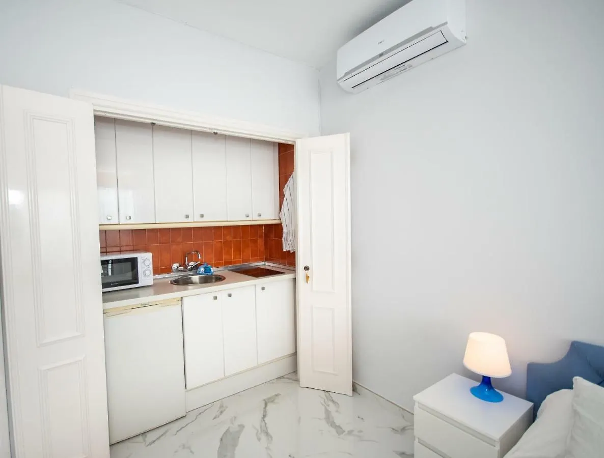 Cubo'S Estudio Castillo De Santa Clara 토레몰리노스 0*,  스페인